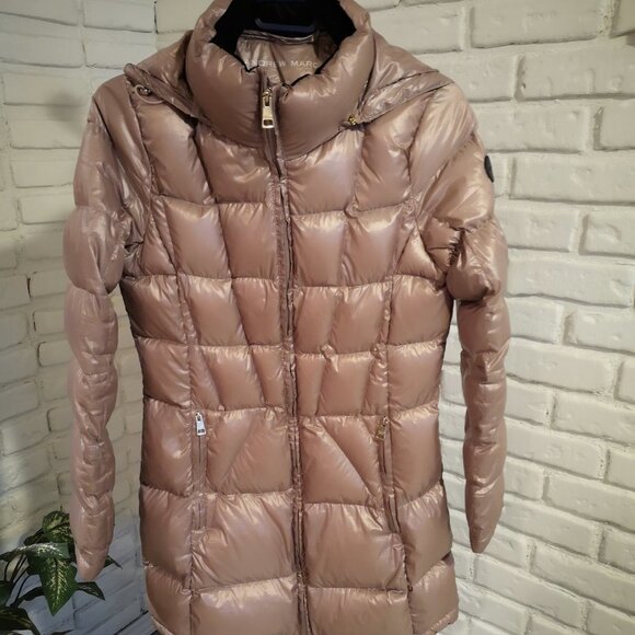 Andrew Marc Ladies Size Small Packable Lightweight Premium Down Puffy Coat - Picture 1 of 15